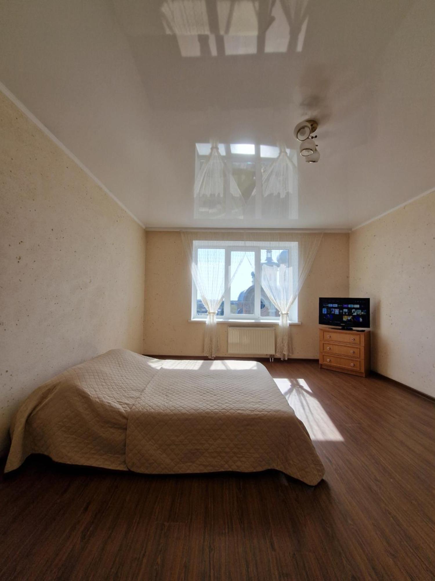 On Chornovola, 44 Apartment *